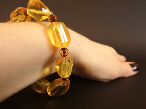 Genuine Handmade Amber Bracelet in hand, Transparent Lemon and Cognac, medium Size, Faceted Beads, , For Her, Nursing Mums